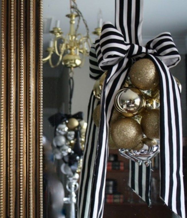 55 Gorgeous Christmas Décoration Ideas with Sparkling Gold Theme .