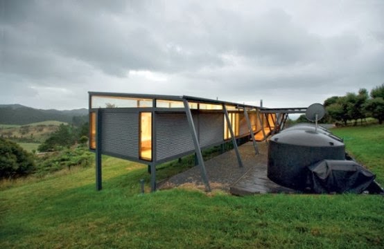 Home Decor: Stunning New Zealand Glass House With Minimalist Interio