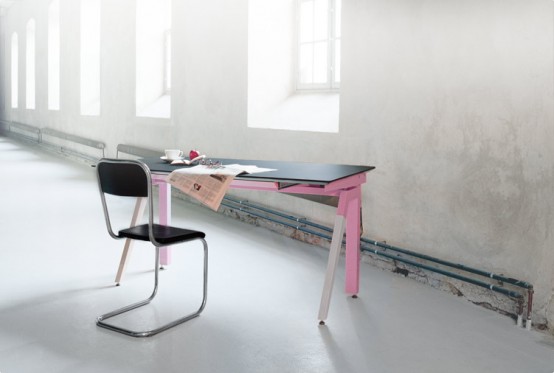 Stylish and Functional Work Table - Q1 by Sottoform - DigsDi
