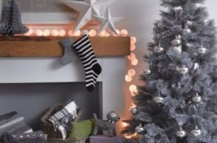 38 Stylish Christmas Décor Ideas In All Shades Of Grey - DigsDi