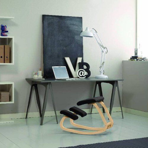 Variable balans Ergonomic Desk Chair with Beech Frame by VARIER .
