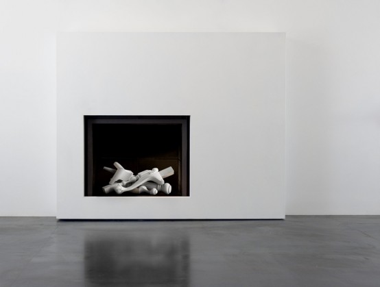 Surrealistic Gas Fireplace With Ceramic Logs - DigsDi