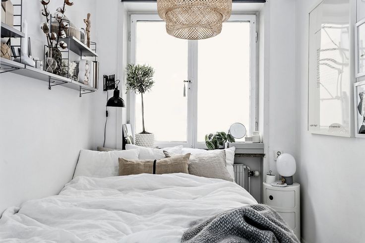 Tiny Scandinavian bedroom | Small bedroom inspiration, White .