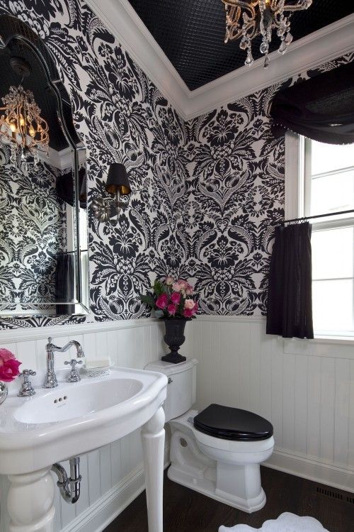23 Traditional Black And White Bathrooms To Inspire | Black and .