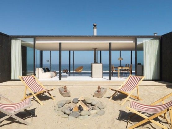Ultra Minimalist Beach Retreat In Chile | Modernes strandhaus .