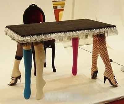 Most Funny table legs I ever seen - 33 never miss photos | Curious .