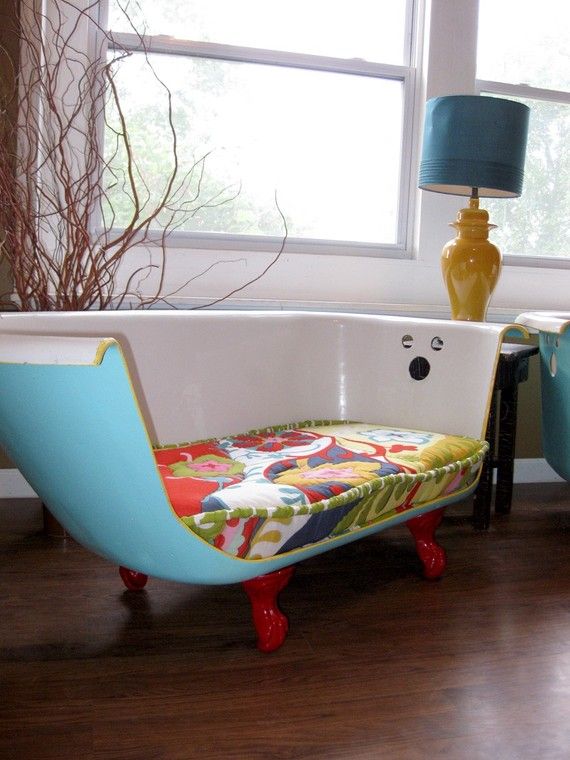 LOVE this. In my 4th grade classroom we had a clawfoot tub filled .