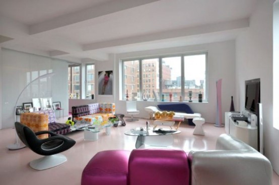 Vivacious Apartment Of Karim Rashid In Juicy Colors - DigsDi