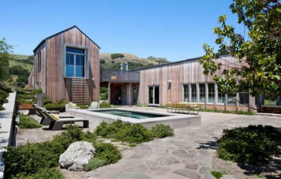 West Marin Ranch With Rustic Decor And Sustainable Solutions .