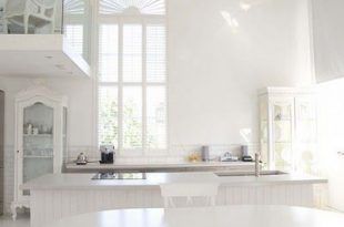 Modern Wooden House Design Ideas | White furniture living room .