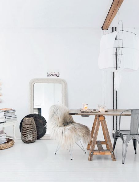White home of photographer and stylist Line Kay in Oslo | White .