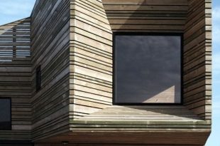 Wooden Fortress-Like Metamorphosis House In Chile | 建築デザイン .