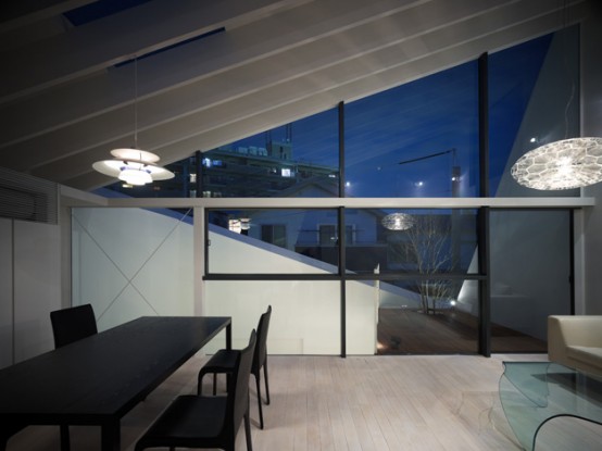 Modern and Minimalist Wrap House by Japanese Architects - DigsDi