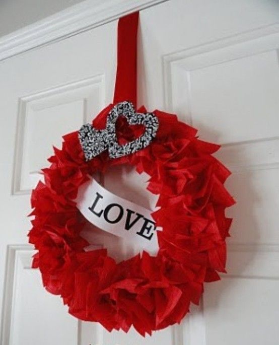 30 Wreath And Garland Ideas For Valentine's Day | Diy valentines .